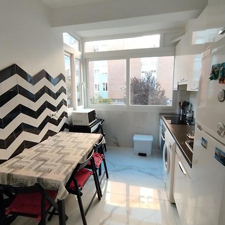 Apartamento Luminoso Y Nuevo En Madrid Rio Ngoại thất bức ảnh