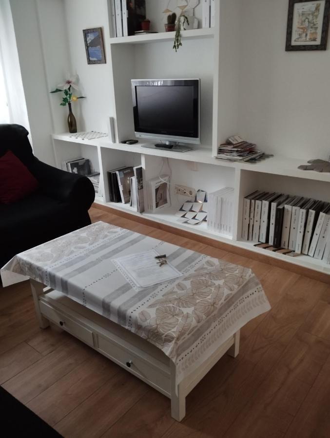 Apartamento Luminoso Y Nuevo En Madrid Rio Ngoại thất bức ảnh