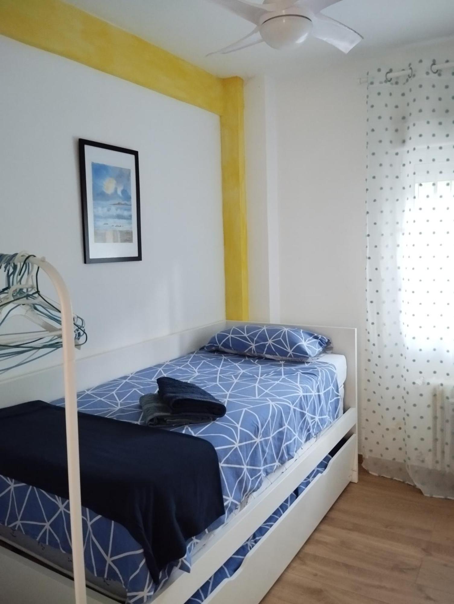 Apartamento Luminoso Y Nuevo En Madrid Rio Ngoại thất bức ảnh